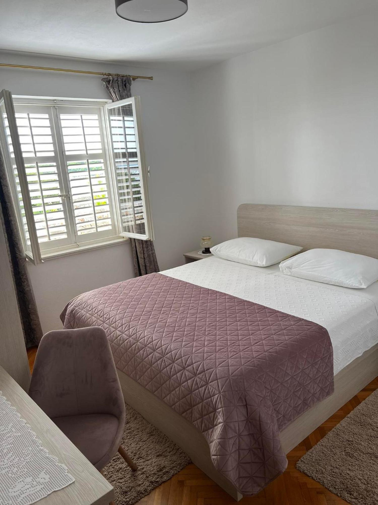 Old Town Rooms Rab Town Ngoại thất bức ảnh